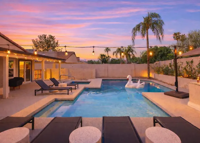 Ferienhaus Bohemian Resort-pool, Spa, Golf, Bar, Bbq, &games! Phoenix